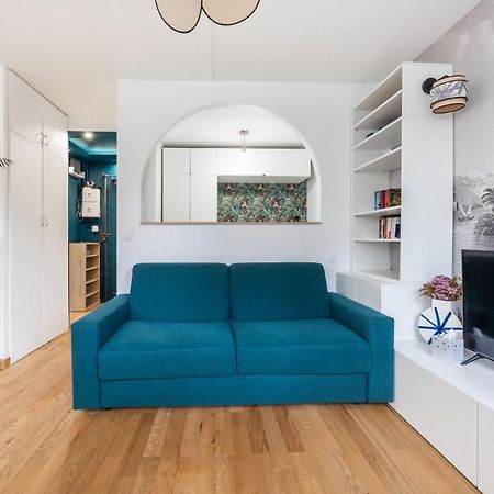 Charming Parisian Home Away From Home In The Heart Of Paryż Zewnętrze zdjęcie